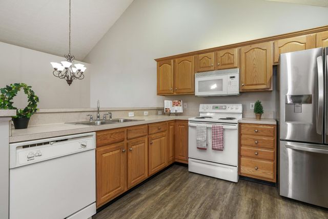 3603 Stoneway Point, Powell, OH 43065