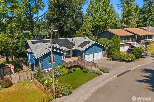 8618 NE 143rd Street, Kirkland, WA 98034