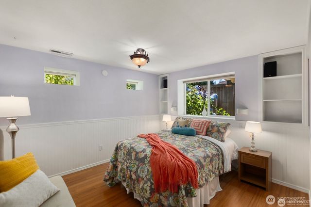 8618 NE 143rd Street, Kirkland, WA 98034