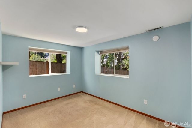 8618 NE 143rd Street, Kirkland, WA 98034