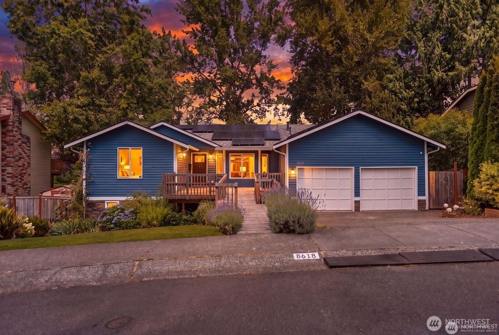 8618 NE 143rd Street, Kirkland, WA 98034