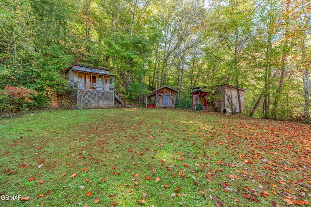 858 N Shiloh Road, Seymour, TN 37865