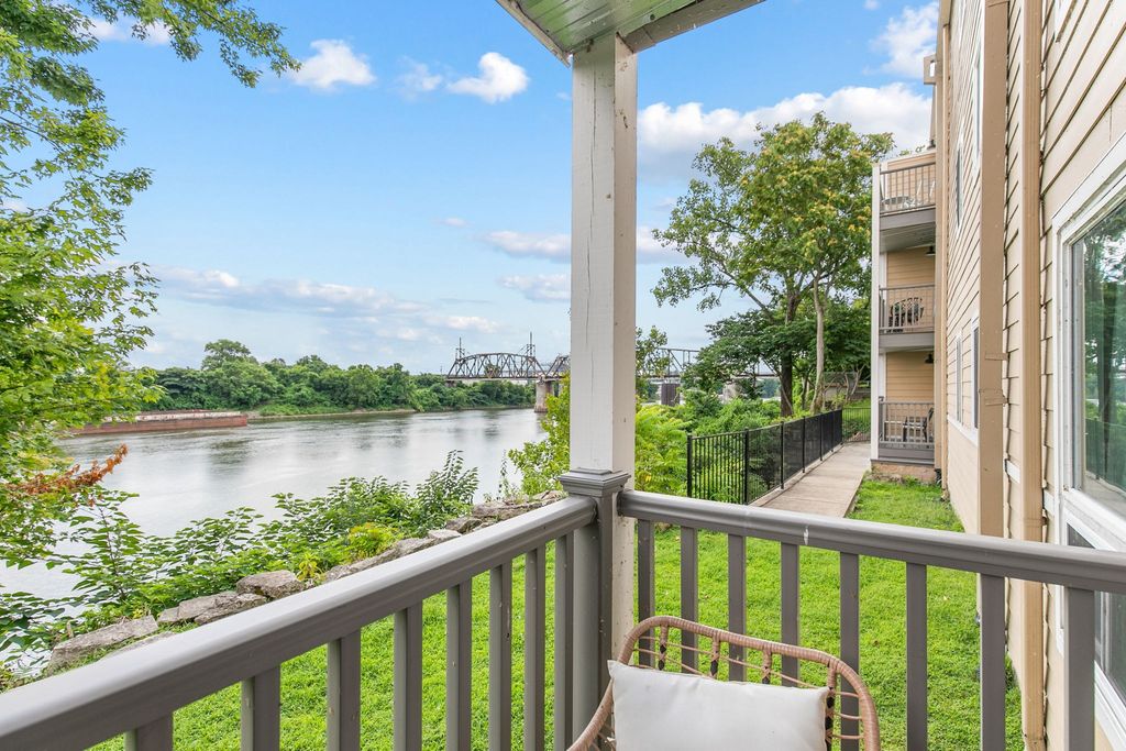 740 1st Ave, N, Nashville, TN 37201