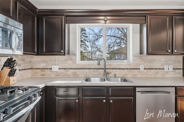 7586 E Morgan Lane, Caledonia, MI 49316