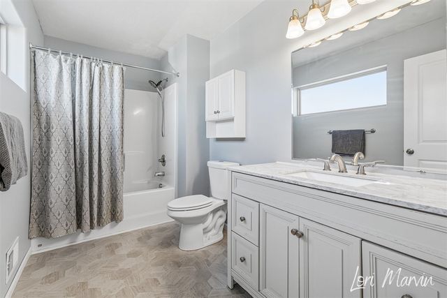 7586 E Morgan Lane, Caledonia, MI 49316
