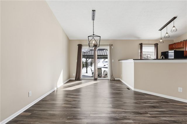 1897 Haflinger Dr, North Huntingdon, PA 15642