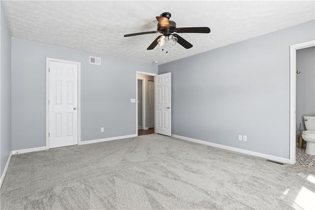 1897 Haflinger Dr, North Huntingdon, PA 15642