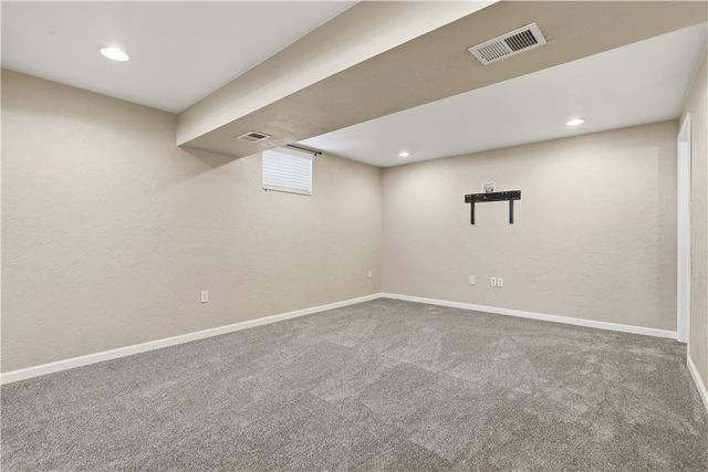 1897 Haflinger Dr, North Huntingdon, PA 15642