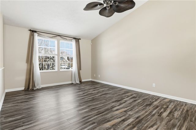 1897 Haflinger Dr, North Huntingdon, PA 15642