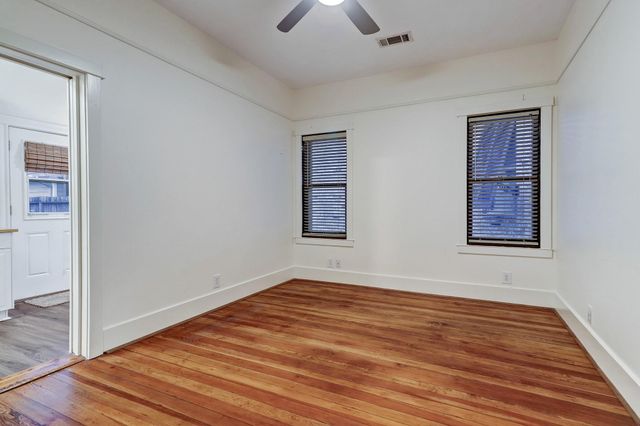 936 Columbia Street, Houston, TX 77008