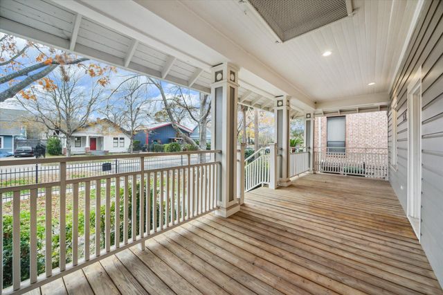 936 Columbia Street, Houston, TX 77008