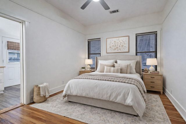 936 Columbia Street, Houston, TX 77008