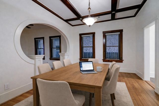 936 Columbia Street, Houston, TX 77008