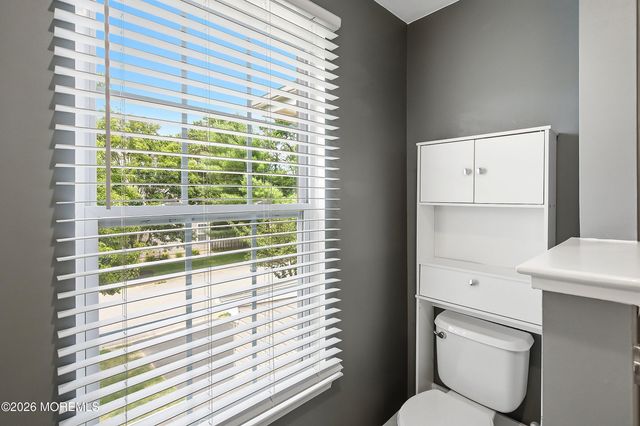 5 Manhattan Drive 63, Brick, NJ 08723