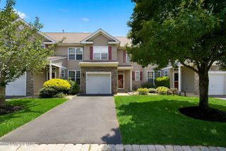 5 Manhattan Drive 63, Brick, NJ 08723