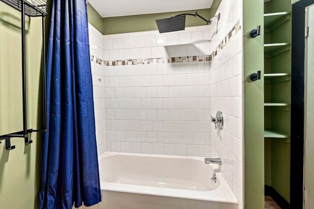 4 Cocheco Avenue, Rochester, NH 03868