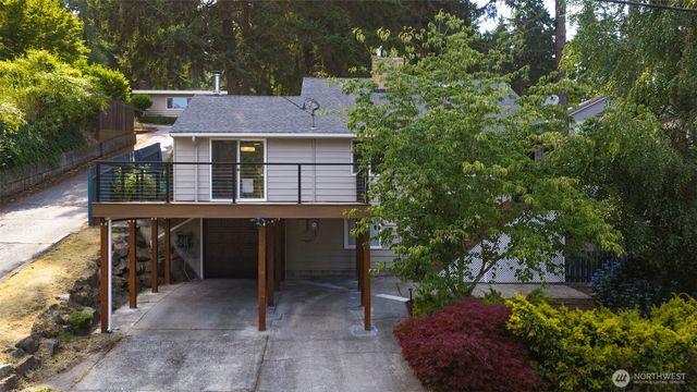 19703 12th Avenue NE, Shoreline, WA 98155