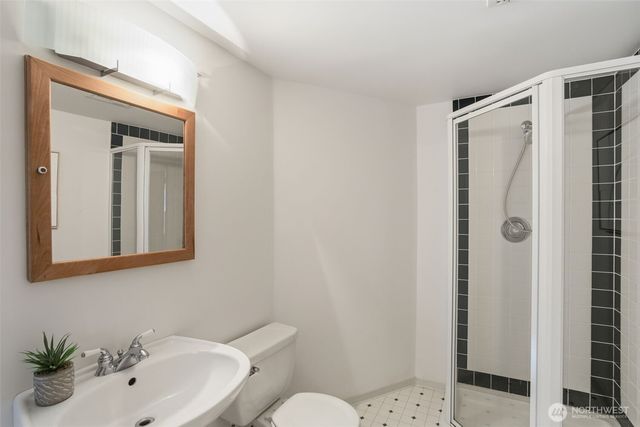 19703 12th Avenue NE, Shoreline, WA 98155