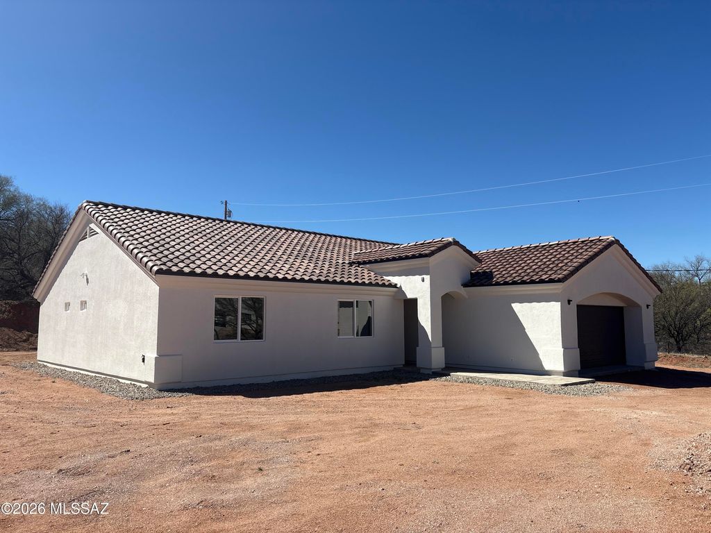 167 Entrada Court, Rio Rico, AZ 85648