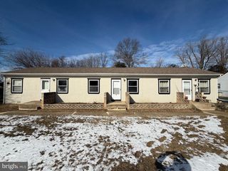 2707 MONMOUTH RD, Mount Holly, NJ 08060