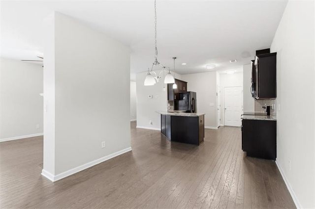 4754 Highland Ave, Sugar Hill, GA 30518