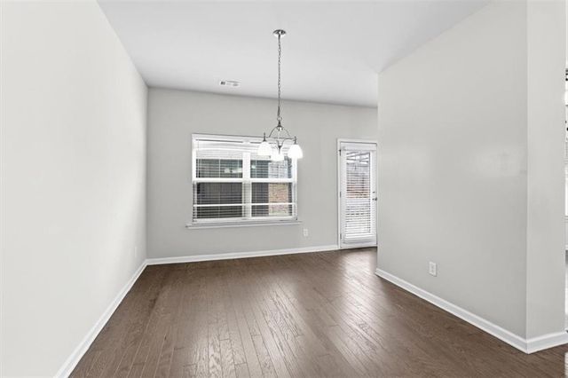 4754 Highland Ave, Sugar Hill, GA 30518