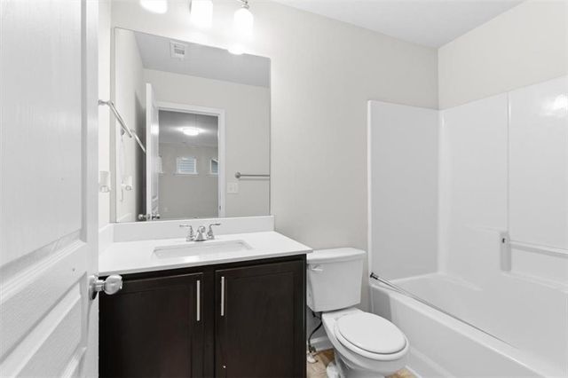 4754 Highland Ave, Sugar Hill, GA 30518