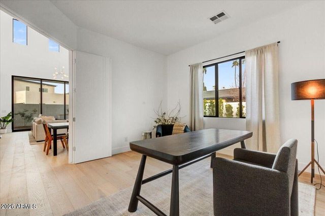 100 W Northern Avenue 6, Phoenix, AZ 85021