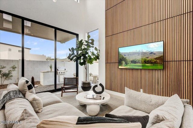 100 W Northern Avenue 6, Phoenix, AZ 85021