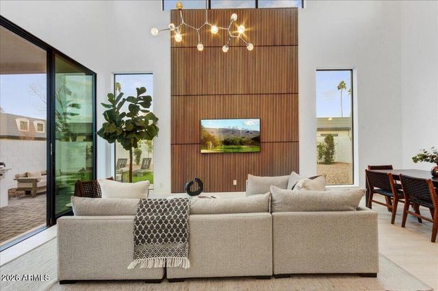 100 W Northern Avenue 6, Phoenix, AZ 85021