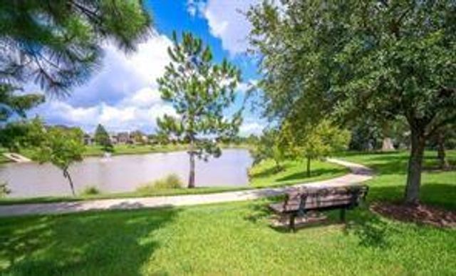 2209 Rocky Shores Lane, Pearland, TX 77089