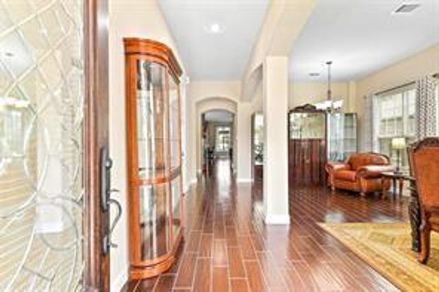 2209 Rocky Shores Lane, Pearland, TX 77089
