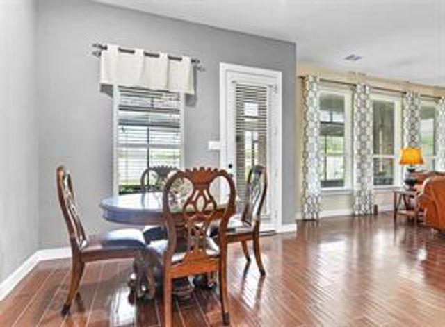 2209 Rocky Shores Lane, Pearland, TX 77089