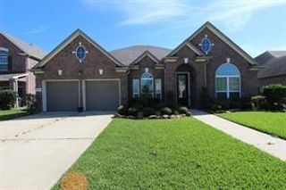 2209 Rocky Shores Lane, Pearland, TX 77089