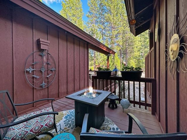 27 One Horse Way, Clio, CA 96103