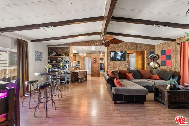 15252 Seneca Road 275, Victorville, CA 92392