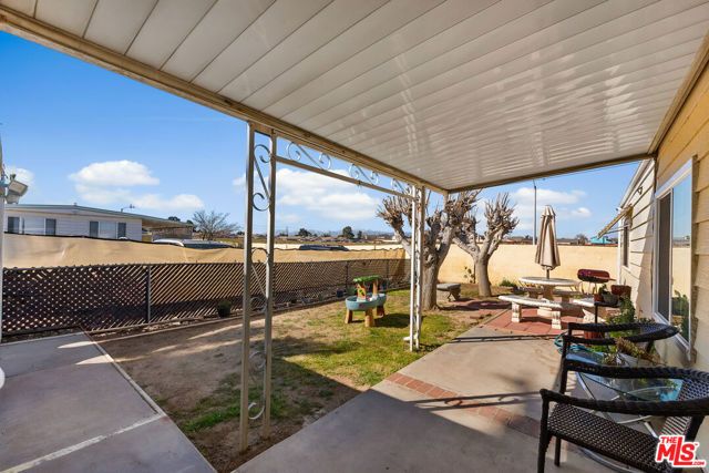 15252 Seneca Road 275, Victorville, CA 92392