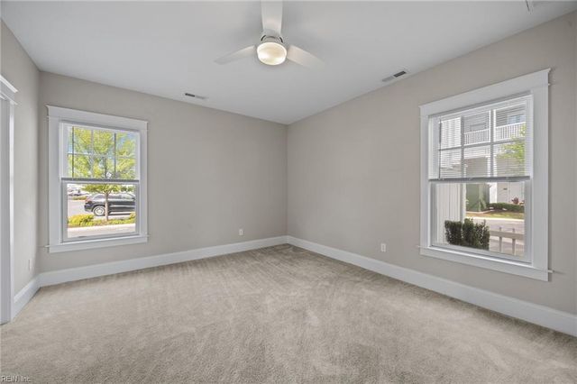9569 23rd Bay ST, Norfolk, VA 23518