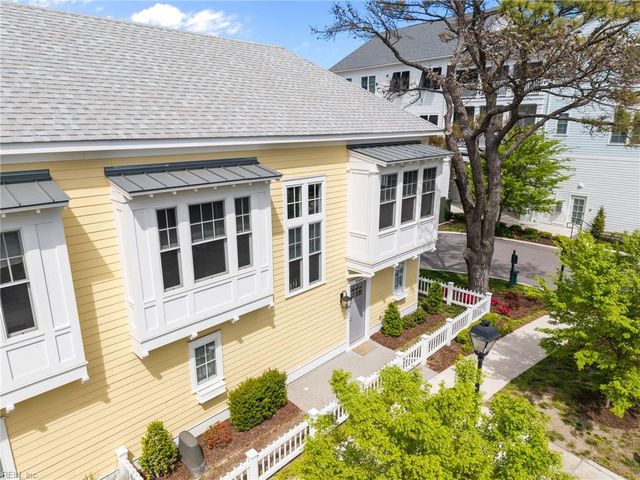 9569 23rd Bay ST, Norfolk, VA 23518