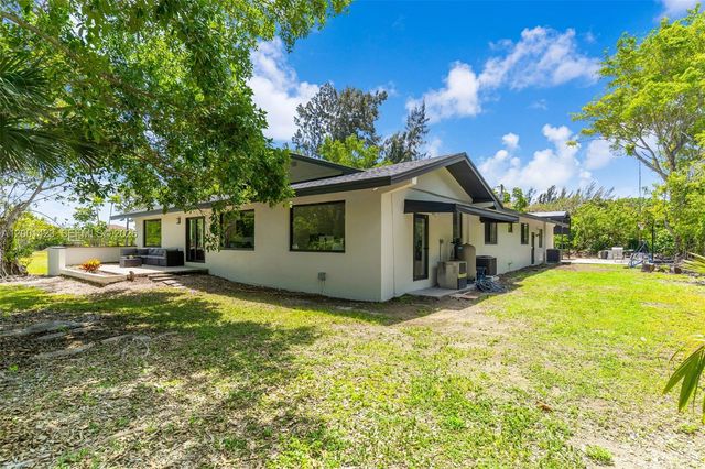 24200 SW 120th Ave, Homestead, FL 33032