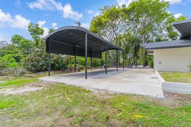 24200 SW 120th Ave, Homestead, FL 33032