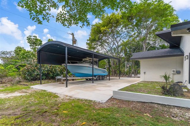 24200 SW 120th Ave, Homestead, FL 33032