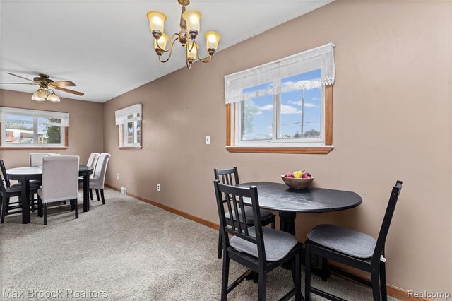2741 Longmeadow Drive, Trenton, MI 48183