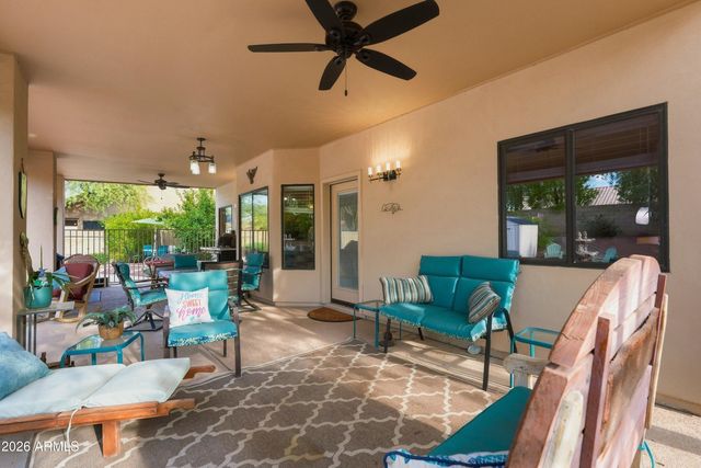 5422 W WEST WIND Drive, Glendale, AZ 85310