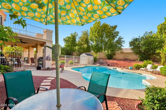 5422 W WEST WIND Drive, Glendale, AZ 85310