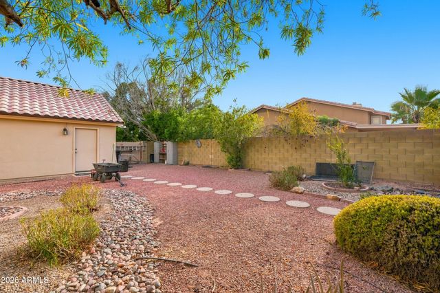 5422 W WEST WIND Drive, Glendale, AZ 85310