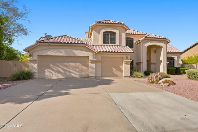 5422 W WEST WIND Drive, Glendale, AZ 85310