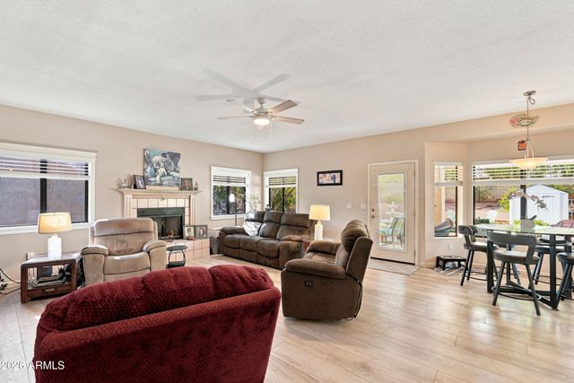 5422 W WEST WIND Drive, Glendale, AZ 85310