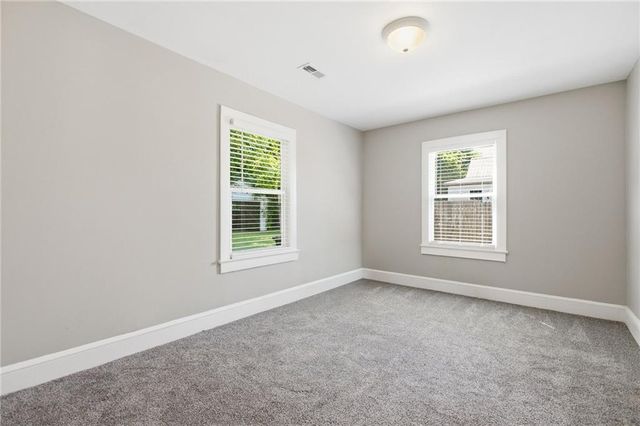 430 Elm Street, Calhoun, GA 30701