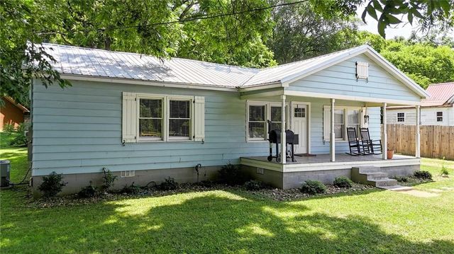430 Elm Street, Calhoun, GA 30701